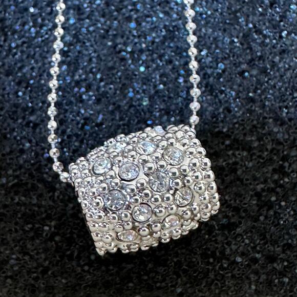 NWT! Faceted Crystal Sliding Pendant On A Silver Chain Lobster Claw Closure K105 - Picture 6 of 14